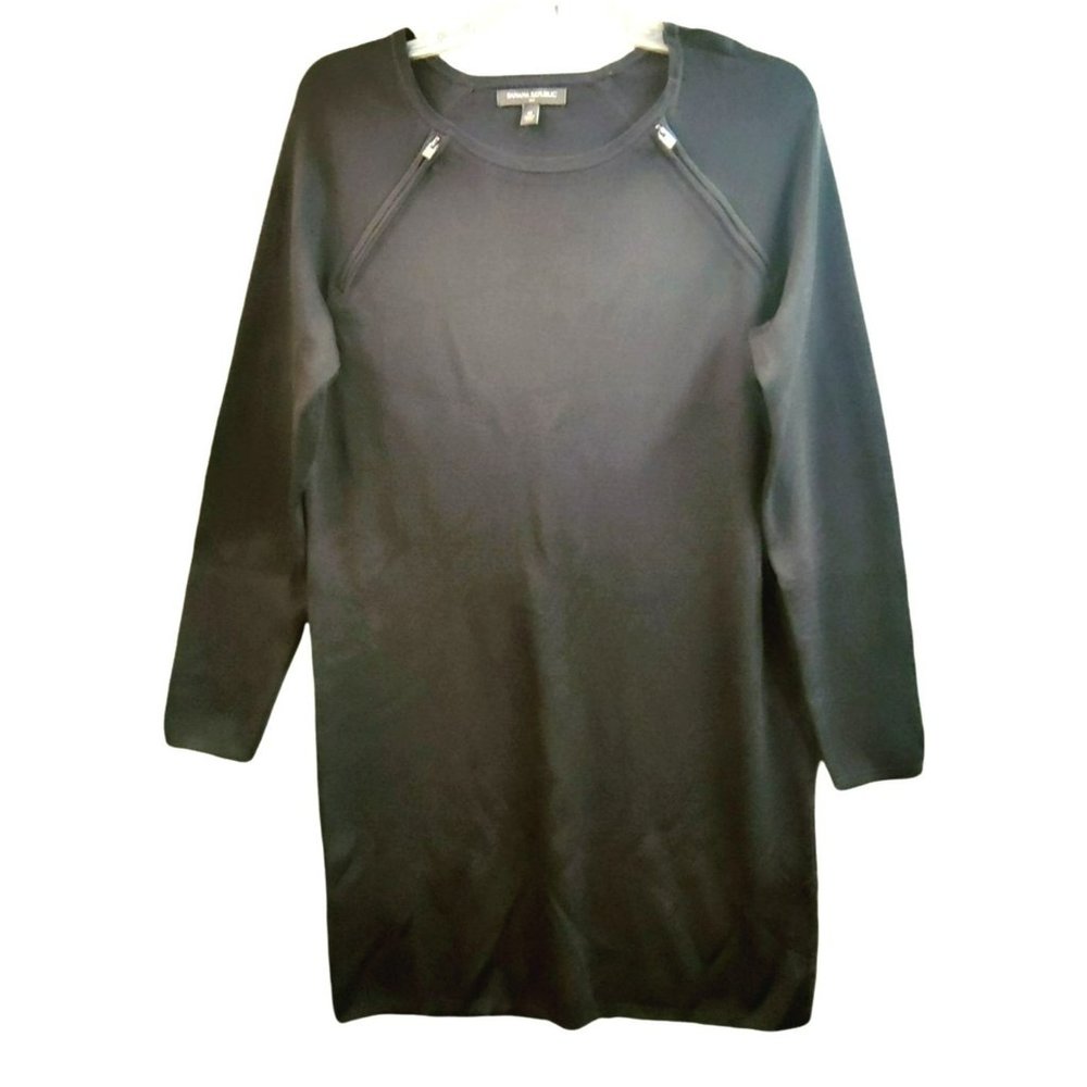 Banana Republic Black Rayon/Nylon Shift Dress Open/Close Zipper Accents Size M